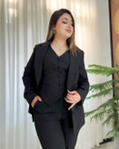 کت و شلوار و ژیله اندامی