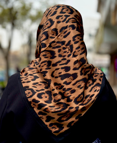روسری پلنگی